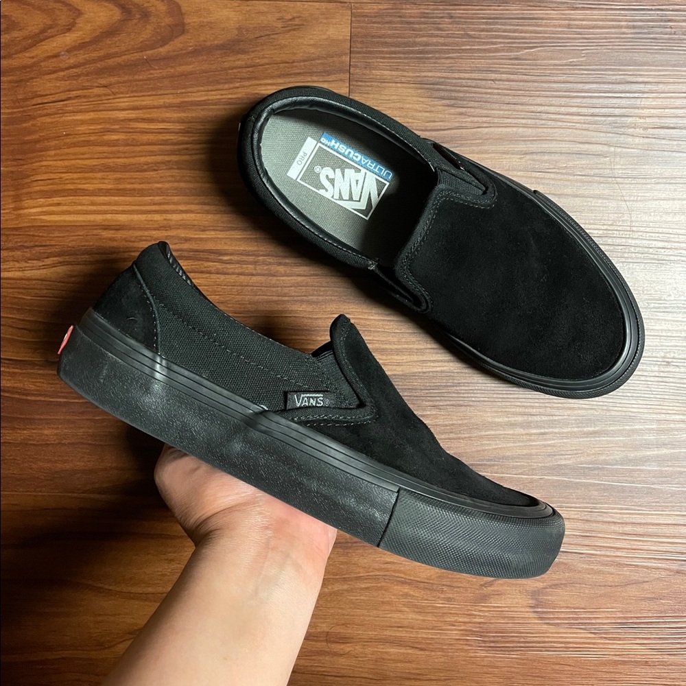 Vans Slip On Pro Ultracush Blackout Suede/Canvas Black Skate Shoes Men's Size 6